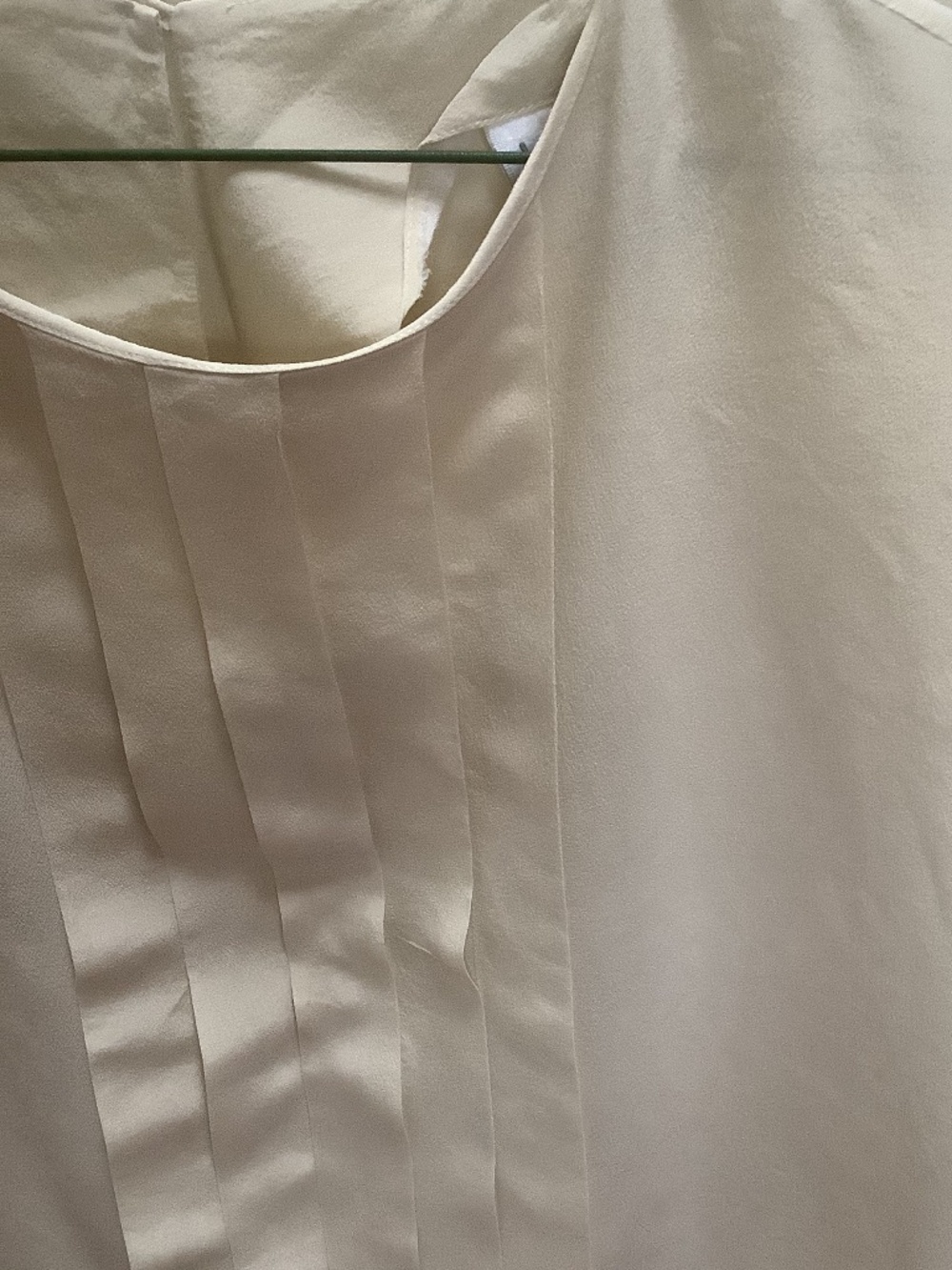 Kristen ivory top. Size small